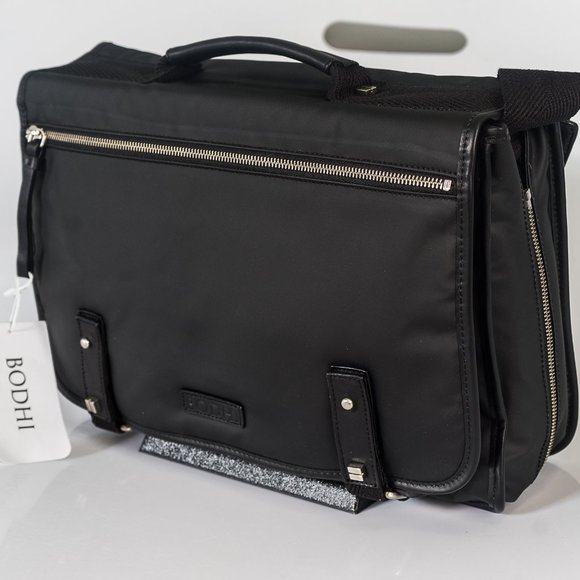 NWT Bodhi Black nylon/ Leather Padded laptop bag - Picture 1 of 8